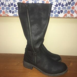 Women’s boots
